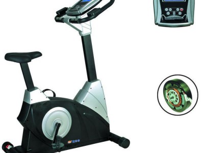 康乐佳商用自发电竞赛车9.5W 豪华动感单车 健身车 健身器材