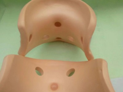 亿昌儿童颈托高分子颈托支具儿童颈托固定充气颈托器儿童颈椎矫正器颈托颈椎牵引