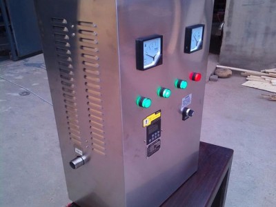 臭氧发生器 外置式水箱自洁消毒器 不锈钢水箱用水杀菌设备
